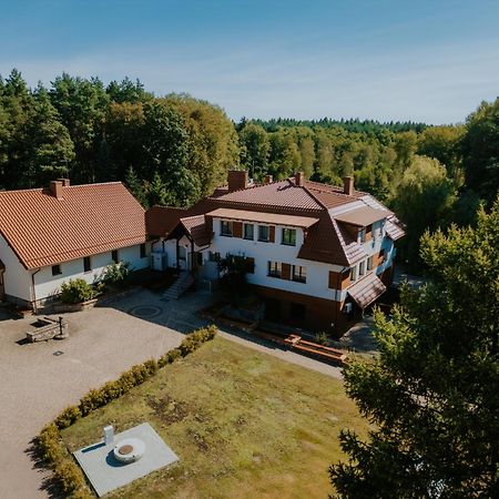 Kwatera Myśliwska Czarne Karszanek Zewnętrze zdjęcie