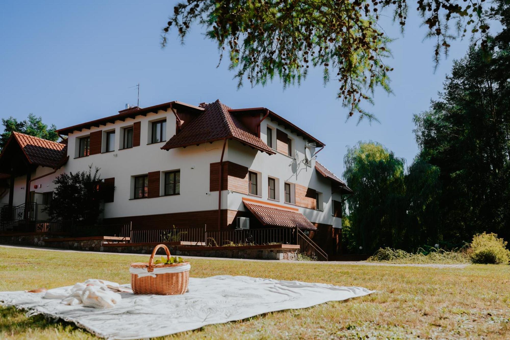 Kwatera Myśliwska Czarne Karszanek Zewnętrze zdjęcie